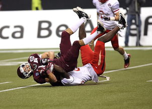 爱游戏娱乐-乌干达男篮在非洲锦标赛中奋勇奋战,迈向更高峰,乌干达vs南非