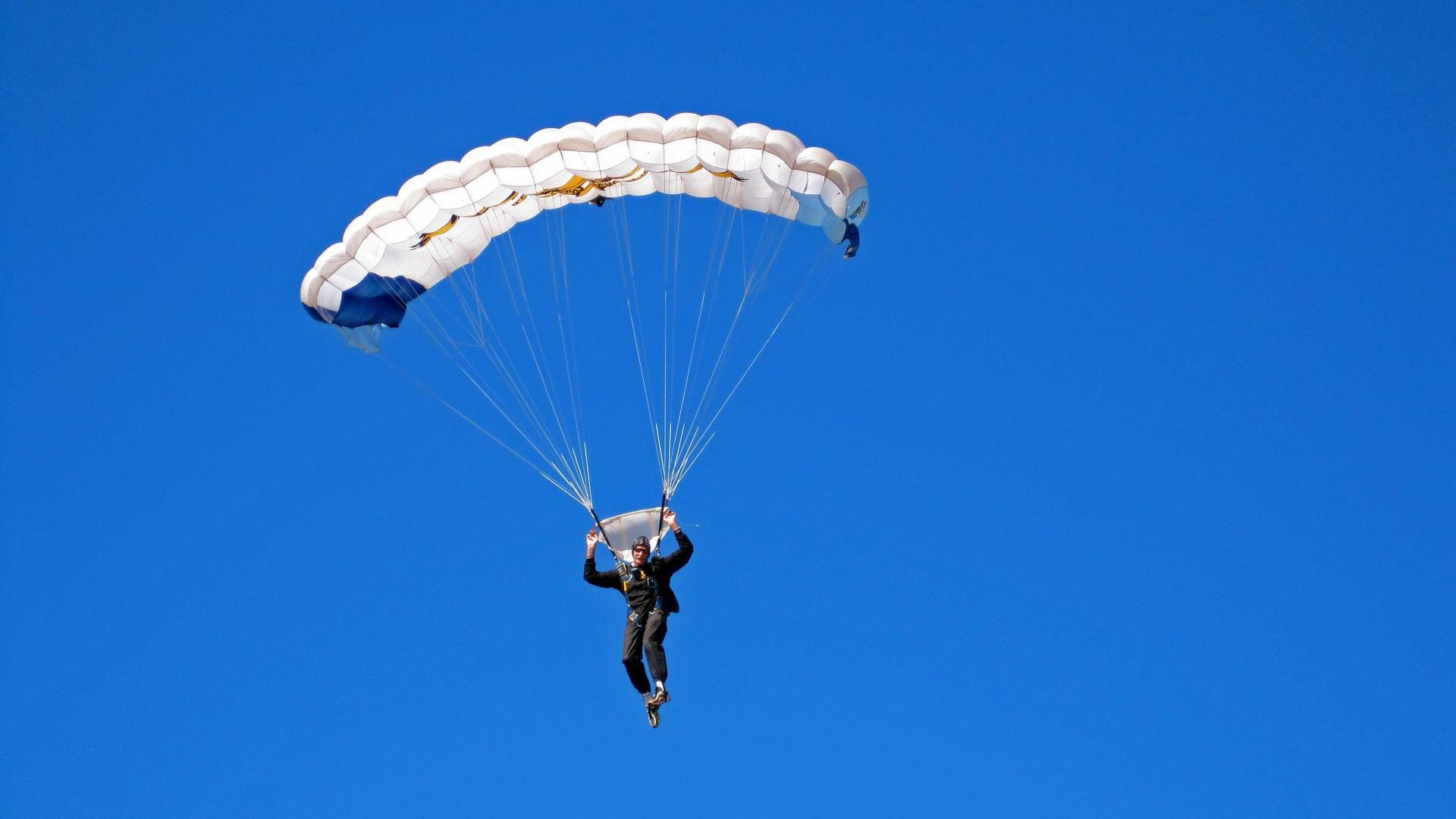 爱游戏全站注册-_全球最高奖金额比赛：奖金与荣誉双丰收_，世界最高奖金