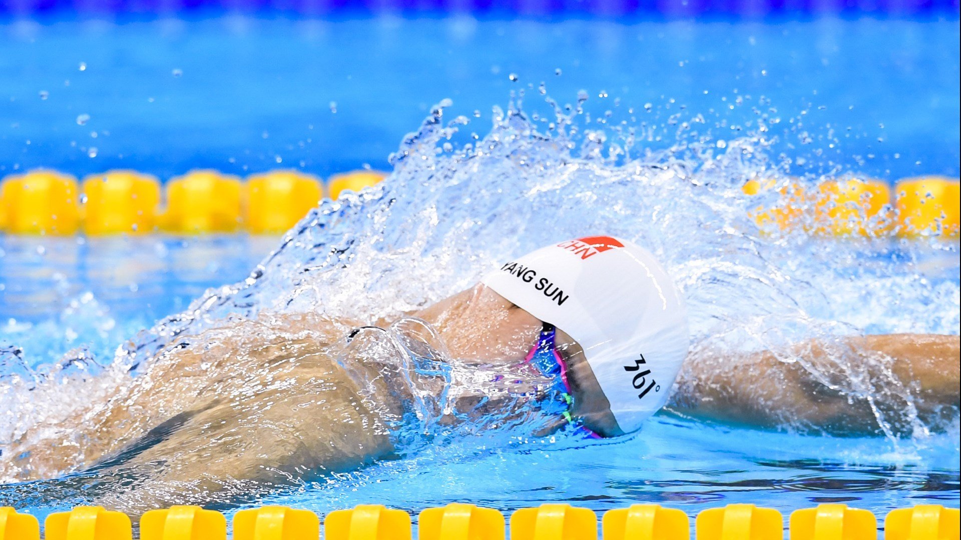 《CS_GO世界巡回，大牌战队火拼夺冠》，csgo 大赛